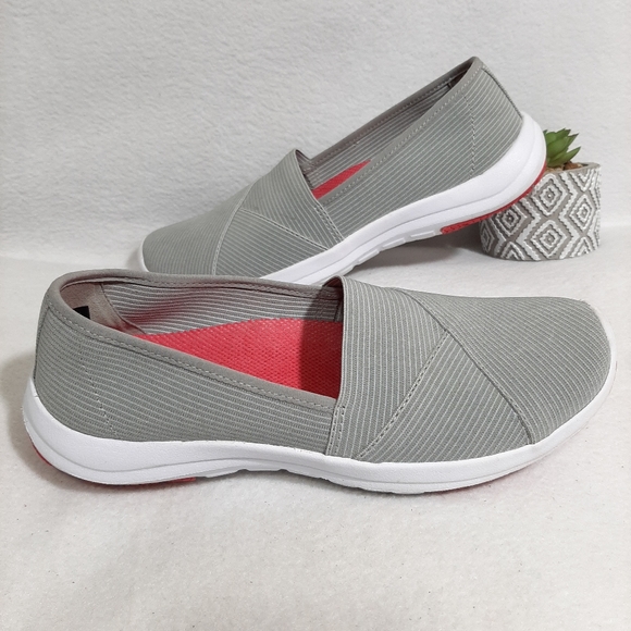 L.L.Bean Canvas Slip-On Casual Comfort Shoes 6.5 - Picture 7 of 8